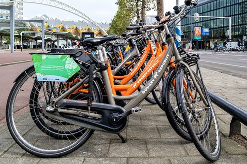 Rotterdam pakt overlast deelvervoer aan