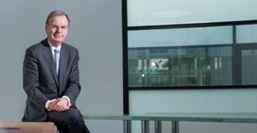 Bernard Wientjes op mainstage Verbindingsfestival