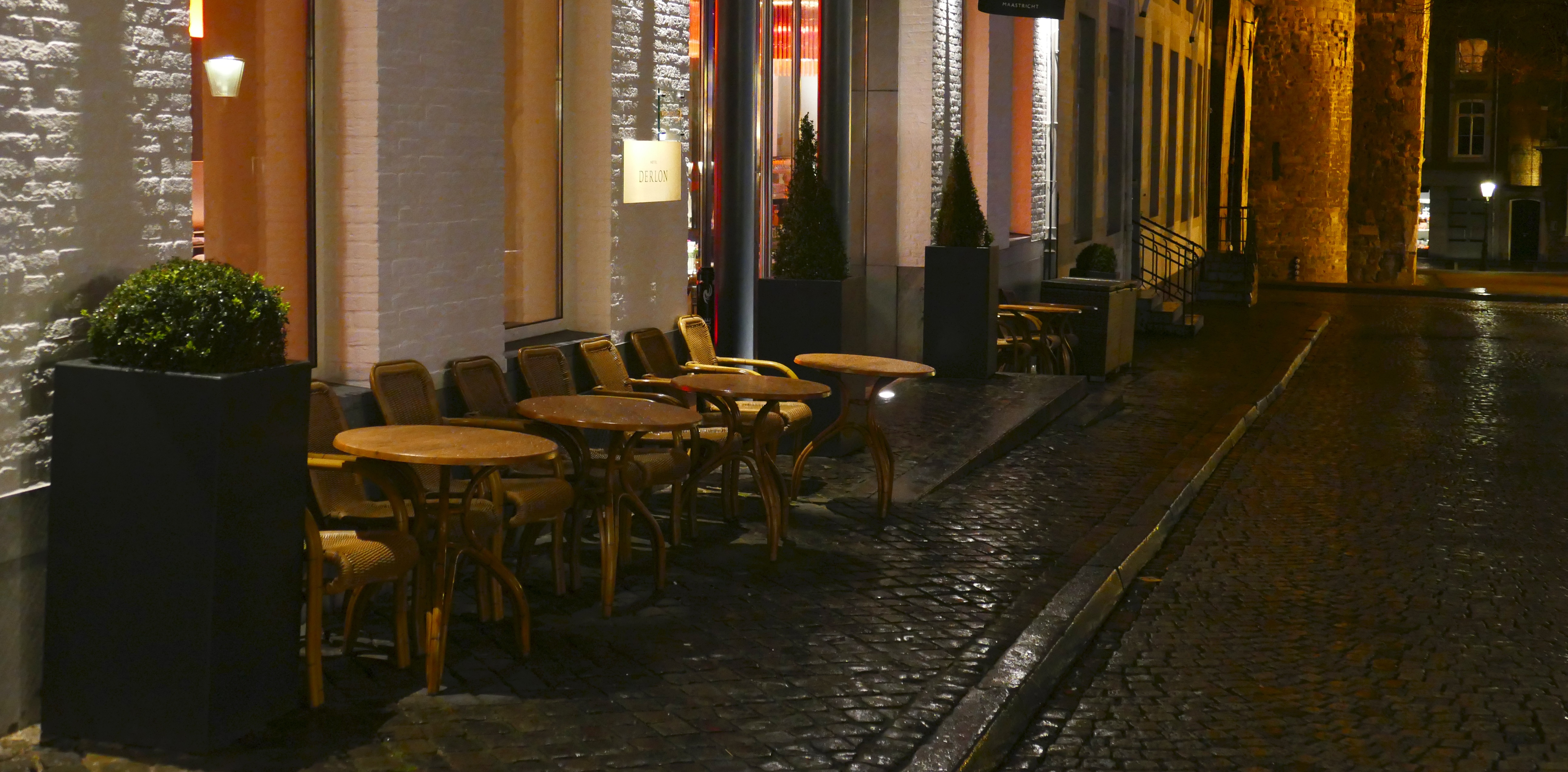 Terras met uitdaging